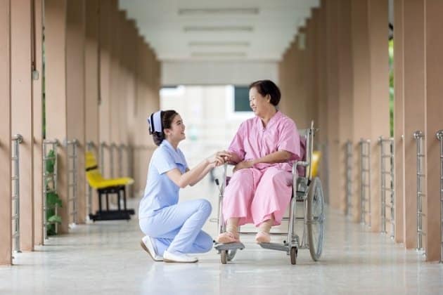 Inpatient vs Outpatient Rehab